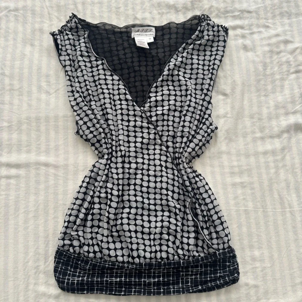 Polka dot mesh cami - Picture 1 of 4